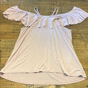 Lavender Field Off-Shoulder Ruffle Blouse in Soft Pink